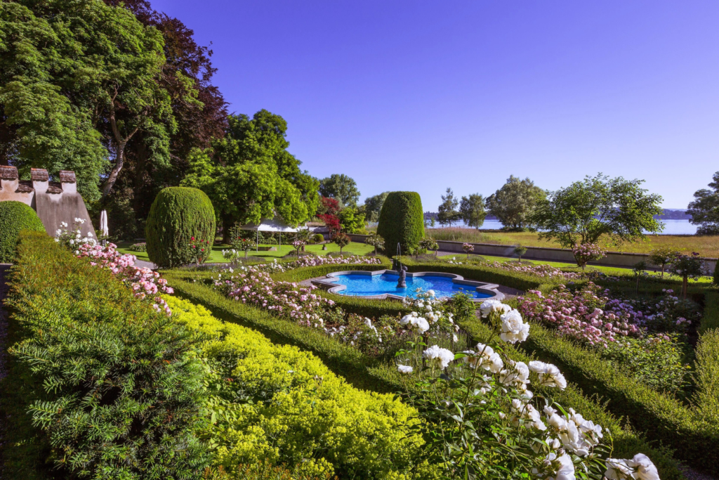 Kreuzlingen: Mehr als nur Stadt am Bodensee! 8 Fun-Facts, die dich staunen lassen 1 Seeburgpark